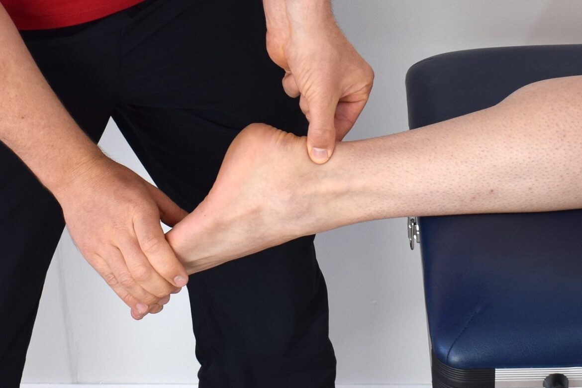 How Laser Therapy Can Help Heal Achilles Tendonitis