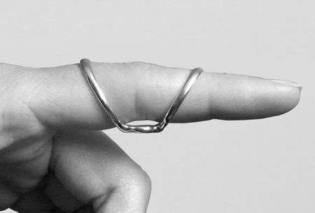 Boutonniere Silver Ring Splint